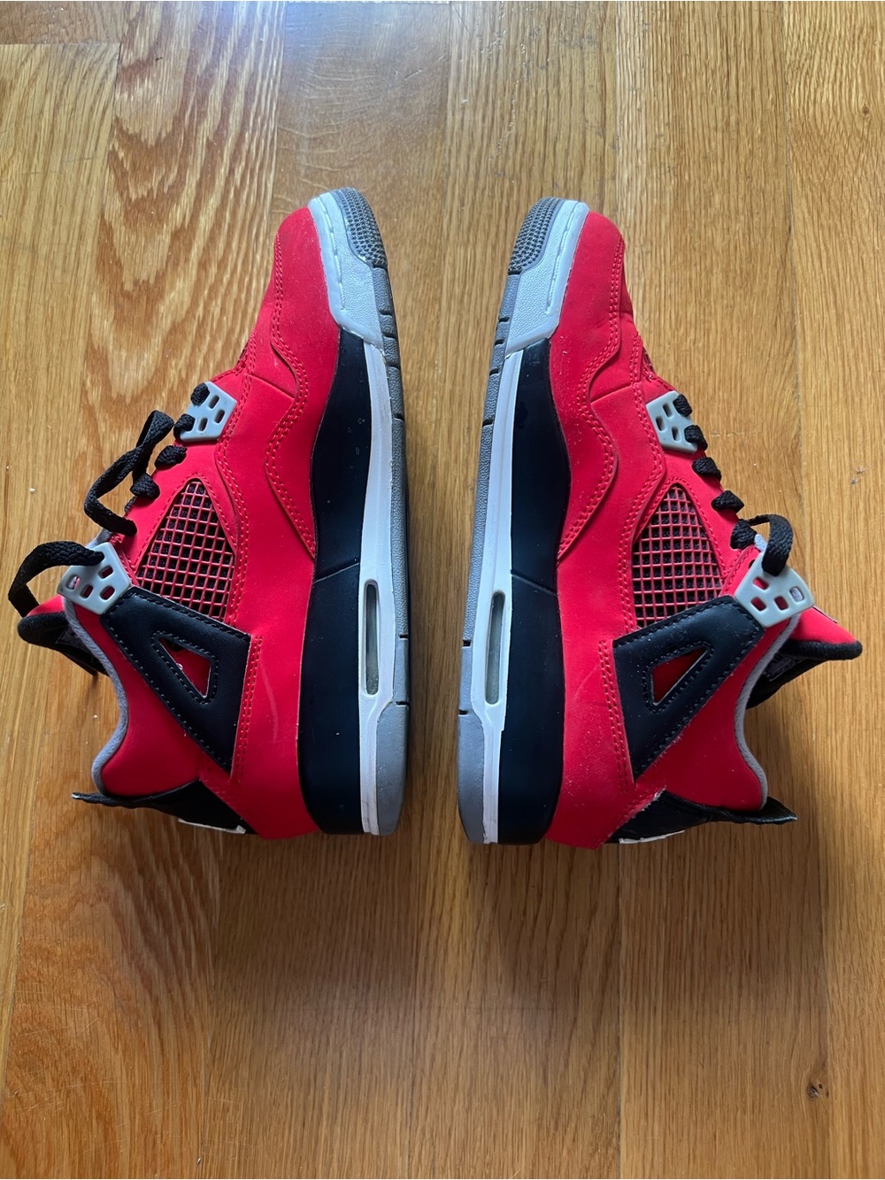 Red and Black Retro Jordan 4’s
2013 release
TORO BRAVO